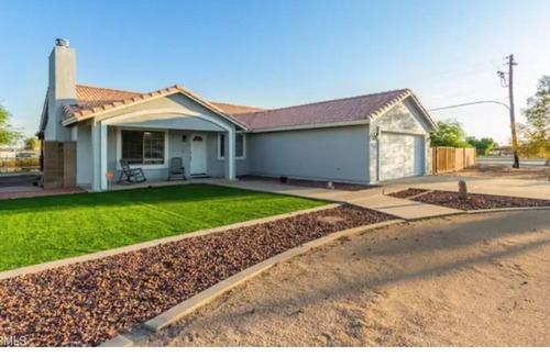 Buckeye House | On Your Way or Stay, Room for RV, Toys & More