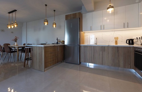 Kokkini Chani House | Onar Seaside ExperiencenIdeal Apartment for a Seaside Getaway