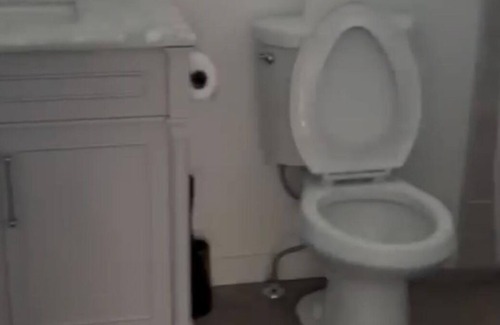 Hoonah Apartment | One Bed room /one bath apartment fully furnished with satellite tv and interne
