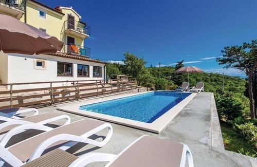 Zagore Apartment | One bedroom apartment with balcony and sea view Zagore, Opatija (A-20003-b)