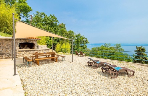 Obrs Apartment | One bedroom apartment with terrace and sea view Mošćenička Draga, Opatija (A-7766-b)
