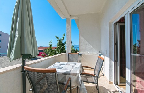Blato Apartment | One bedroom apartment with terrace and sea view Živogošće - Blato, Makarska (A-1057-c)