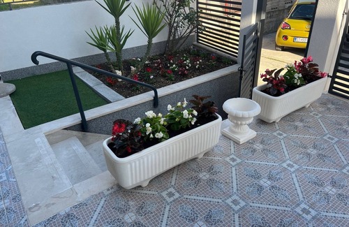 Kastel Stari Apartment | One bedroom apartment with terrace Kaštel Stari, Kaštela (A-24379-a)