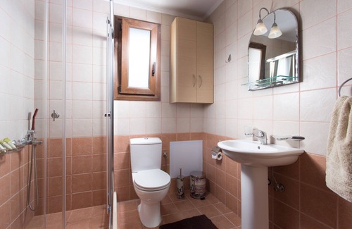 Monemvasia House | One-Bedroom Apartment with Mountain View (60m2)