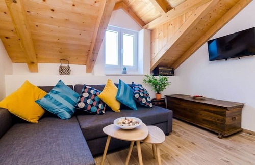 Korita Apartment | One bedroom apartment with air-conditioning Korita, Mljet (A-22342-b)