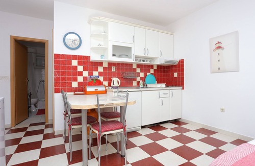 Zivogosce Apartment | One bedroom apartment near beach Živogošće - Mala Duba, Makarska (A-21781-b)