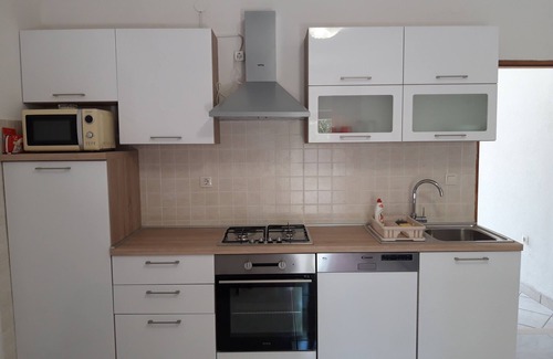 Kobas Apartment | One bedroom apartment with terrace Cove Blaca, Mljet (A-10416-c)