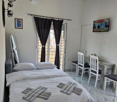 Mrcevac Apartment | One-bedroom apartment, 5 min from the Airport Tivat