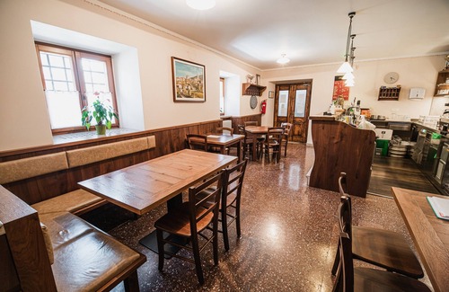 Lokev Apartment | One bedroom apartment for 4 at guesthouse Muha