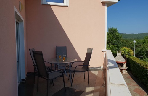 Soline Apartment | One bedroom apartment with balcony Soline, Krk (A-19324-b)