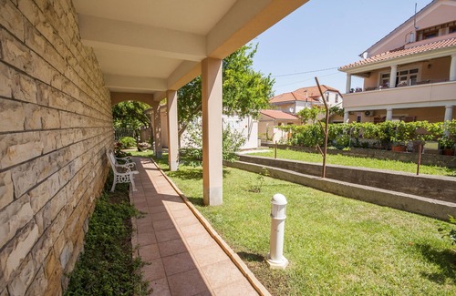 Kukljica Apartment | One bedroom apartment with balcony Kukljica, Ugljan (A-8253-e)