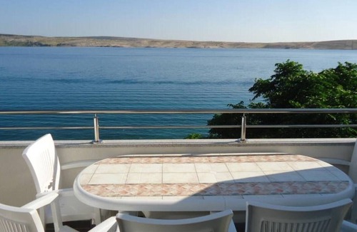Vidalici Apartment | One bedroom apartment near beach Vidalići, Pag (A-18936-e)