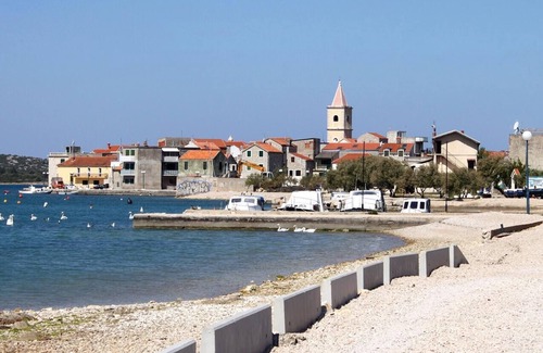 Pirovac Apartment | One bedroom apartment with terrace Pirovac, Šibenik (A-23285-a)
