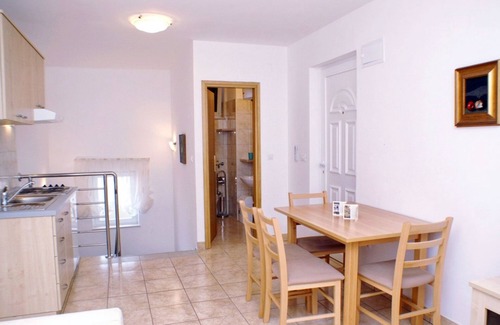 Vinjerac Apartment | One bedroom apartment with air-conditioning Vinjerac, Zadar (A-3093-e)
