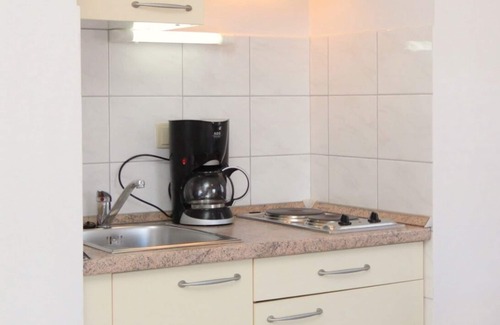 Vinjerac Apartment | One bedroom apartment with terrace and sea view Vinjerac, Zadar (A-3248-c)