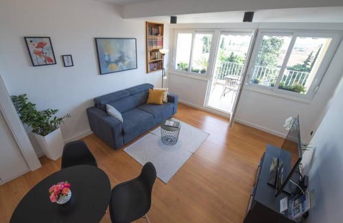 Split Apartment | One bedroom apartment with terrace and sea view Split (A-18921-a)