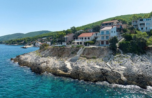 Prigradica Apartment | One bedroom apartment near beach Prigradica, Korčula (A-627-b)
