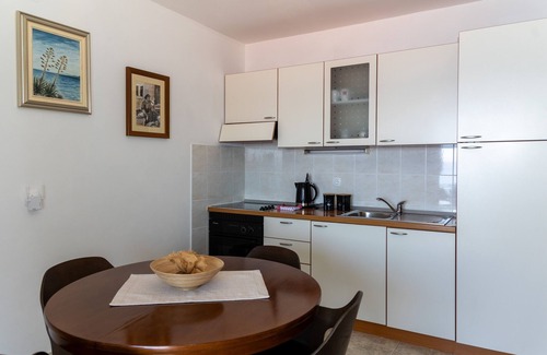 Prigradica Apartment | One bedroom apartment near beach Prigradica, Korčula (A-544-a)