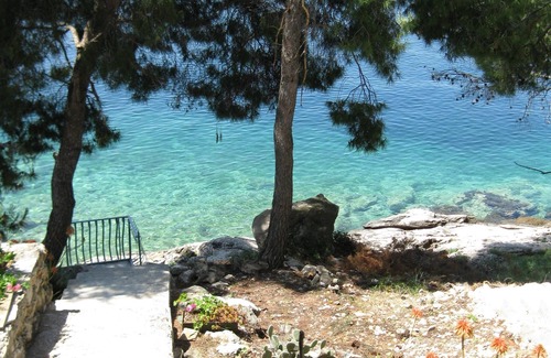 Gdinj Apartment | One bedroom apartment near beach Cove Torac, Hvar (A-575-d)