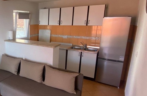 Gdinj Apartment | One bedroom apartment near beach Cove Tvrdni Dolac, Hvar (A-12655-a)