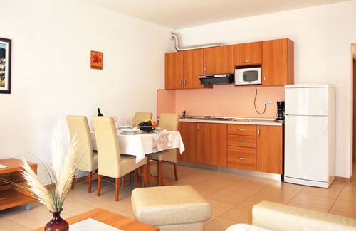 Kampor Apartment | One bedroom apartment near beach Kampor, Rab (A-3213-g)