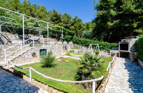 Zuljana Apartment | One bedroom apartment with terrace and sea view Žuljana, Pelješac (A-10233-c)