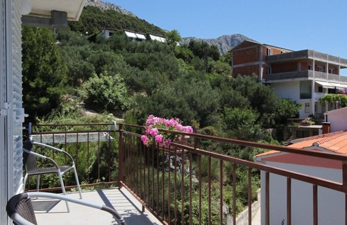 Podgora Apartment | One bedroom apartment with balcony and sea view Podgora, Makarska (A-6774-c)