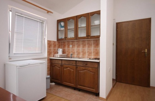 Razanac Apartment | One bedroom apartment with balcony and sea view Ražanac, Zadar (A-6142-b)