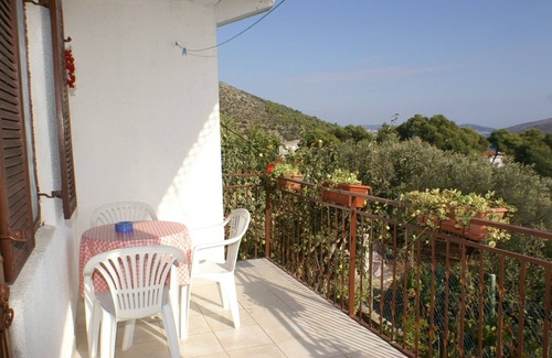 Marina Apartment | One bedroom apartment with terrace and sea view Marina, Trogir (A-1062-a)