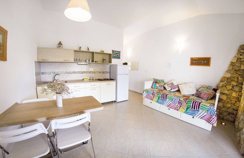 Mandre Apartment | One bedroom apartment with terrace Mandre, Pag (A-6516-c)