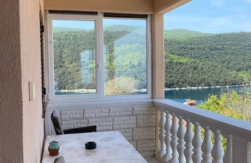 Duga Luka Apartment | One bedroom apartment with terrace and sea view Duga Luka (Prtlog), Labin (A-2367-c)