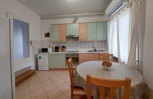 Duga Luka Apartment | One bedroom apartment with terrace and sea view Duga Luka (Prtlog), Labin (A-3025-b)