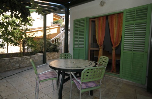 Duga Luka Apartment | One bedroom apartment with terrace and sea view Duga Luka (Prtlog), Labin (A-3025-c)