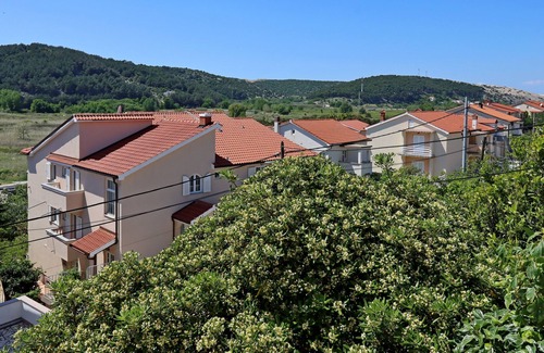 Lopar Apartment | One bedroom apartment with terrace Lopar, Rab (A-14804-c)