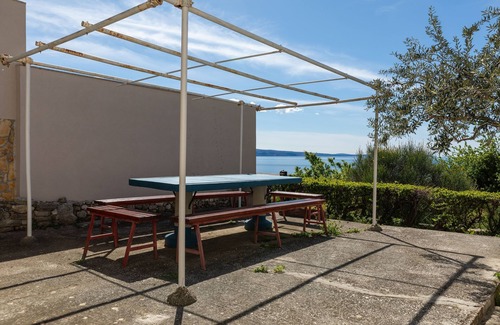 Tice Apartment | One bedroom apartment with air-conditioning Nemira, Omiš (A-2828-f)