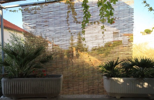 Rukavac Apartment | One bedroom apartment with terrace Rukavac, Vis (A-8897-b)