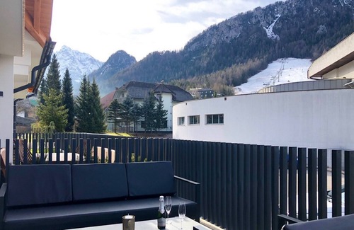 Kranjska Gora Apartment | One Bedroom App Mojca Peridot with Alpine view