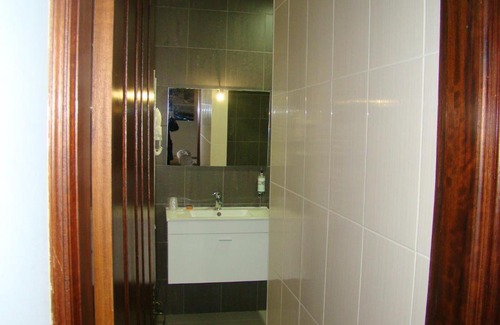Queimada Apartment | One bedroom appartement with shared pool jacuzzi and furnished terrace at Armamar