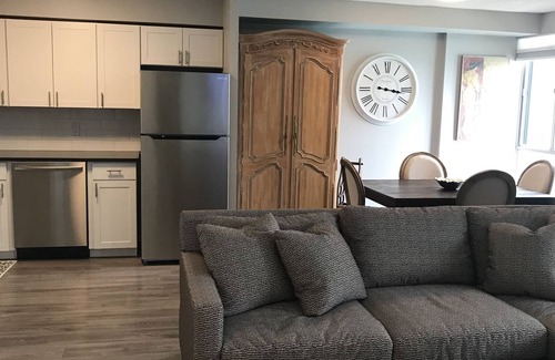 Sarnia Condo | ONE BEDROOM CONDO with Amazing View of the St.Clair River