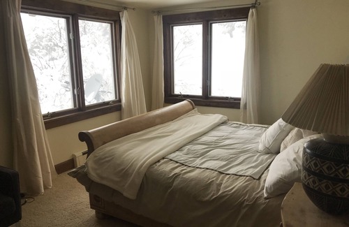 Basalt Cabin | One bedroom en suite with own bath with outstanding views of the mountains