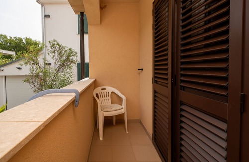 Sibuljina Apartment | One bedroom apartment with balcony and sea view Tribanj Šibuljina, Paklenica (A-17818-c)