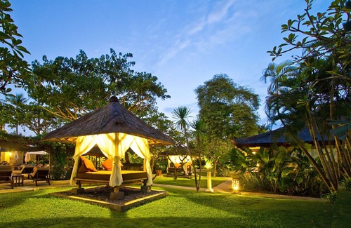 Kartika Plaza Villa | One Bedroom Pool Villa, walking distance to the beach and shopping center