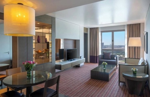 Abu Dhabi Apartment | One Bedroom Suite Near Khalifa Park