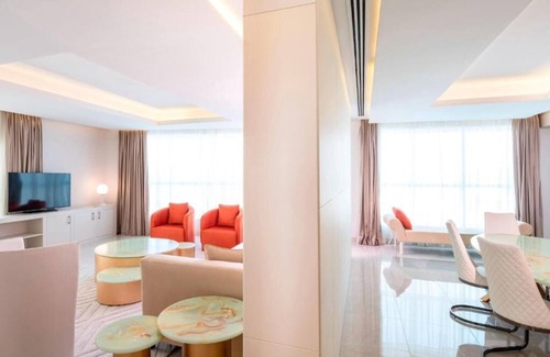 Al Qasimia Apartment | One Bedroom Suite Near Al Nad Park