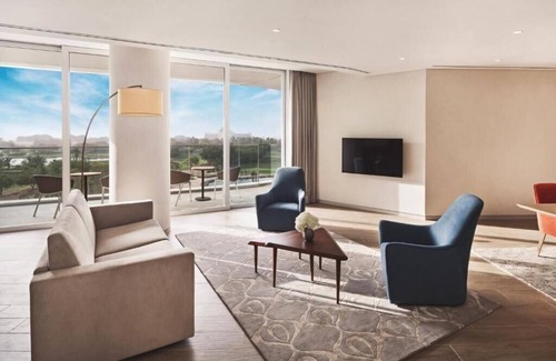 Jebel Ali House | One Bedroom Suite Near Jabel Ali Golf Resort By Luxury Bookings