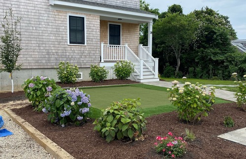 Falmouth Condo | One Block From Surf Drive Beach. Walk to town and ferry. 2 parking spots