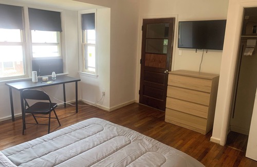 Chester House | One block from Widener University, 1/2 mile from Chester- crozer medical ctr.n