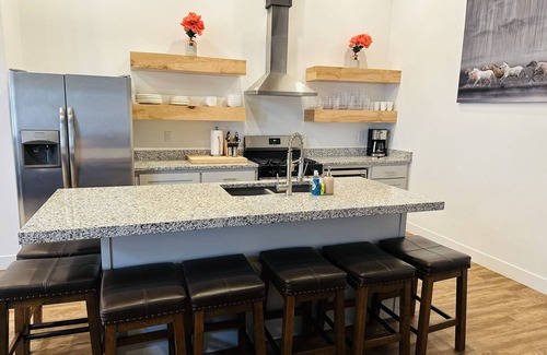 Moab Condo | One block to Moab shops and restaurants closest condos to downtown