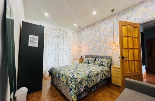 Spital House | ONE DOUBLE ROOM AND ONE SPACIOUS ATTIC ROOM IN SHARED HOUSE, FREE WIFI, FREE PARKING, AMAZING view