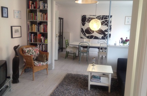 Osterbro Apartment | One fine place in Embassy Quarter Near Kings Palace, UN City and Little Mermaid